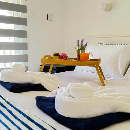 Azure Retreat 아파트 *