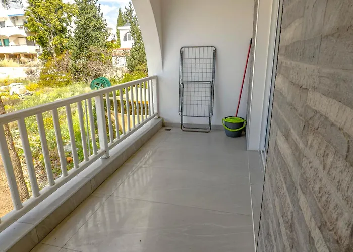 Apartament Azure Retreat *