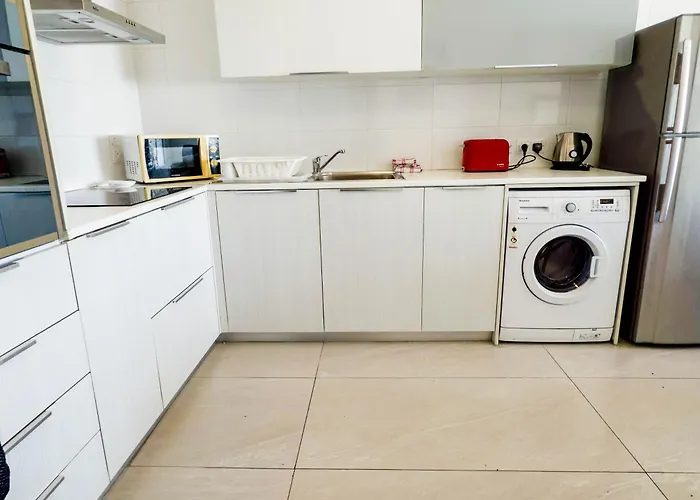 Apartament Azure Retreat